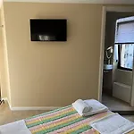 Casual Galileo Pensión Reggio Calabria